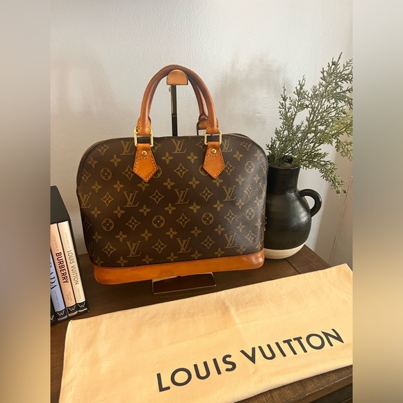 Louis Vuitton Alma (With COA) - Picture 1 of 15